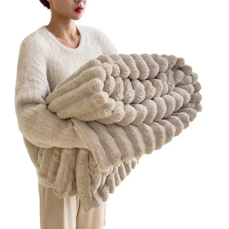 Rabbit hair velvet blanket, Falei velvet nap, coral velvet cover blanket, winter thick air conditioning blanket